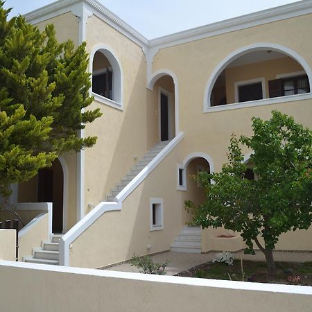 Floralia Otel Karterados  Dış mekan fotoğraf