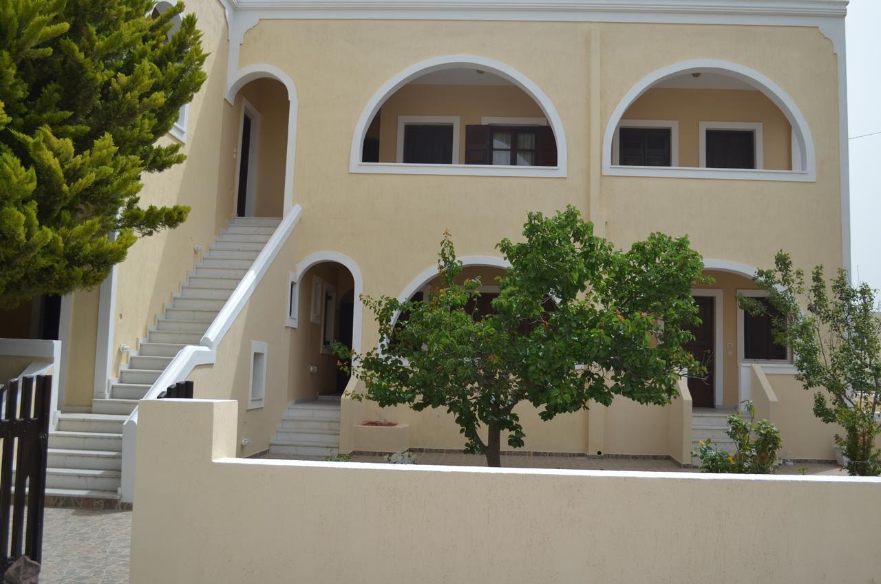 Floralia Otel Karterados  Dış mekan fotoğraf