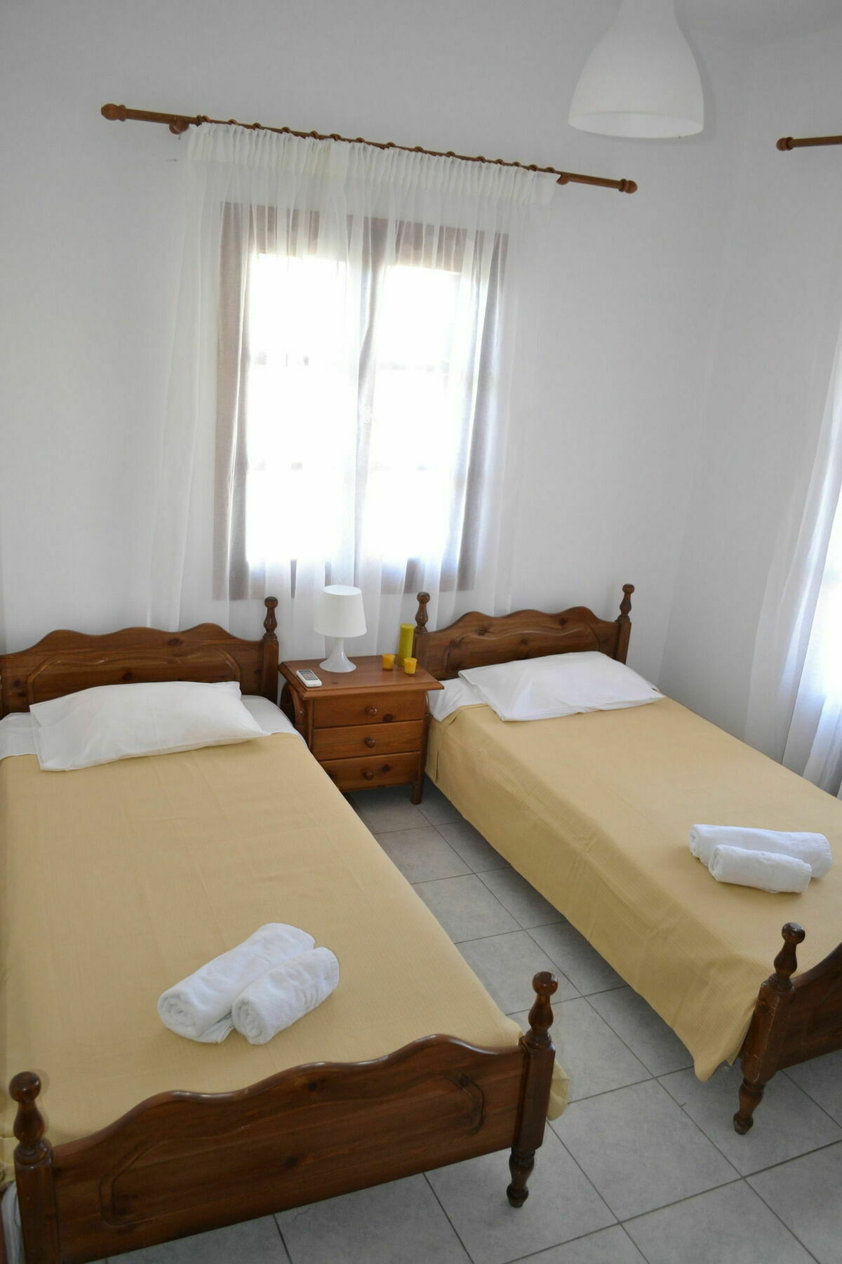 Floralia Otel Karterados  Dış mekan fotoğraf